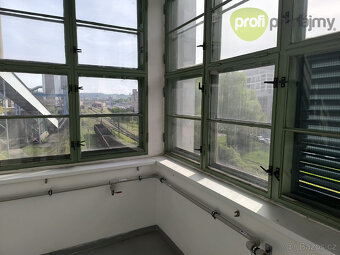 Pronájem skladového prostoru 230 m² - 3