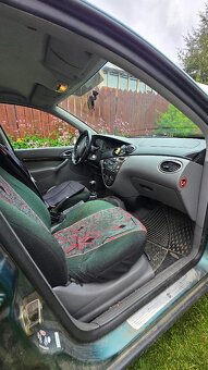 ford focus1,6 74kw 16v benzin - 3