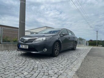 Toyota Avensis III (T27) Combi 2012 - 3
