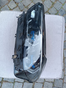 Levé přední světlo BMW X5 G05 laserové - 3