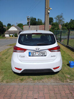 Hyundai ix20 1.4 i 66kW Trikolor - 3