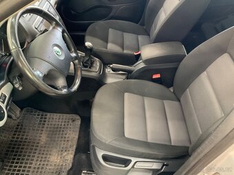 Škoda Octavia II 1.9TDi Elegance - po 1.Majiteli - 2x sada - 3