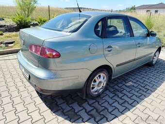 Seat Cordoba 1.4 - 3