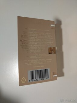 Parfém Burberry Goddess 1,5 ml - 3