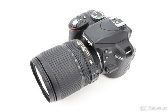 Nikon D3300 + 18-105mm f/3.5-5.6 VR DX ED - 3