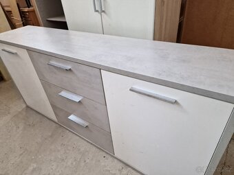 Komoda moderni Lamino 40x190 výška 84 cm - 3