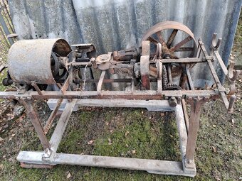 Historické zemědělské stroje - 3
