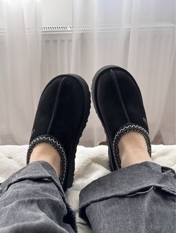 Ugg Tazz Slipper Černý - 3