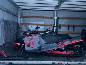 Novy Arctic cat m 8000 Hardcore - 3