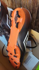 Kopačky Umbro - 3