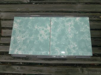 Kachličky a okenní mříže - 3