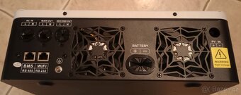 Prodám střídač ECGSolax 4200W 24V - 3