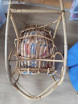 Ratanové houpací křeslo - 3