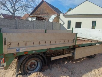 Nákladní přívěs - 3
