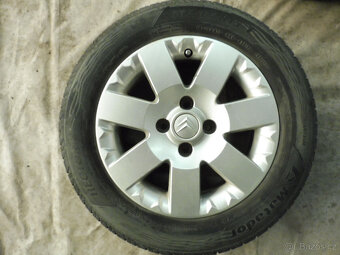 Prodám orig. 15" litá kola s letními pneu. na CITROEN C 3 - 3