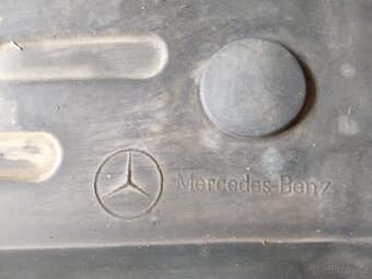 Mercedes benz W211 / W219 / W210 - gumové koberce - 3