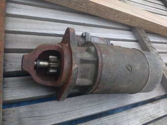 AVIA 15,20,21, 30 zánovní starter - 3