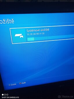 Playstation 4 - 3