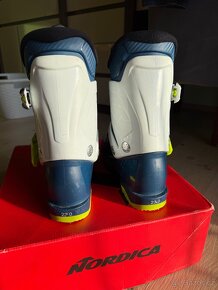 Lyzaky Nordica, MP 230 - 3