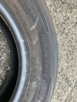 Pneu 195/65 r15 - 3
