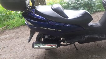 Suzuki Burgman 150 - 3