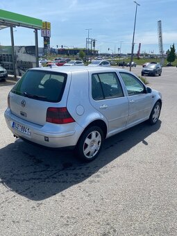 Volkswagen Golf IV - 3