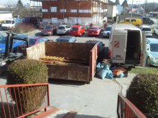 VYKLÍZENÍ - bytů, sklepů, odvoz odpadu KONTEJNERY, DOPRAVA - 3