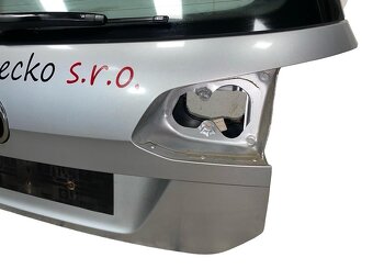 Páté dveře stříbrná metalíza LC9A VW Golf 7 kombi r.v. 2015 - 3