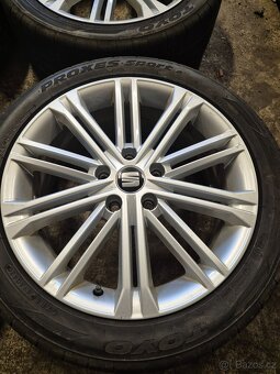 Orig.alu kola Seat 5x112R17 Et-49 - 3