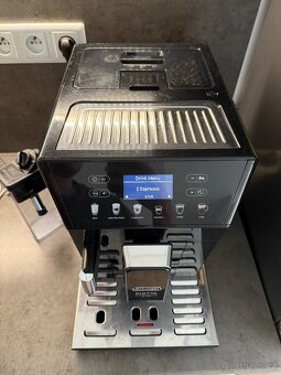 Plnoautomatický kávovar Eletta Cappuccino Evo ECAM46.860.B - 3