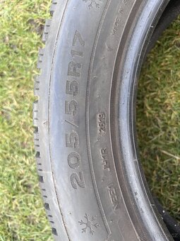 Dunlop 205/55 R17 - 3