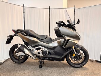 Honda Forza 750 Iridium Grey, DCT - 3