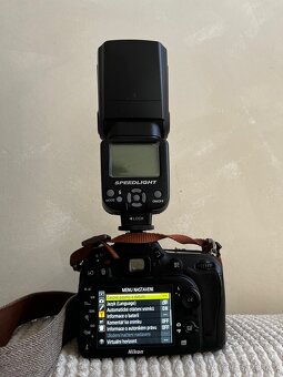 Nikon d7100 s externím bleskem - 3
