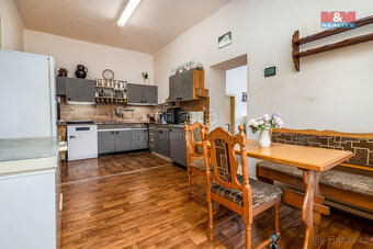 Prodej bytu 2+1 se zahradou, 80 m², Lipník - 3