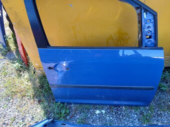 VW Caddy 1.9tdi 77kw BXE prodám dily - 3