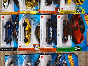 Hot Wheels - 3