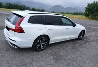 Volvo V60 R-Design 2.0 D4 (diesel) - 3