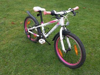 Dětské dívčí kolo CUBE velikost 20" - 3