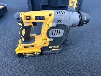 Set Dewalt DCH273 vrtaci kladivo a prislusenstvi - 3