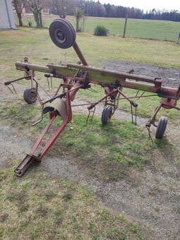 Obraceč sena Fella - 3