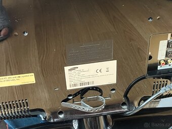 Samsung LE32R87BD - 3