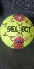 3 FUTSALOVÉ míče SELECT + zdarma ADIDAS - 3