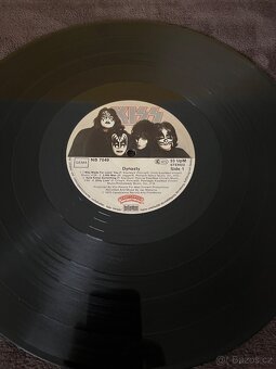 PRODÁM LP KISS DYNASTY - 3
