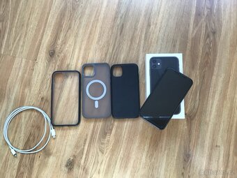 iPhone 11 - 3