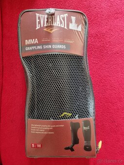 Chrániče holení - Everlast SHIN MMA GUARDS - 3