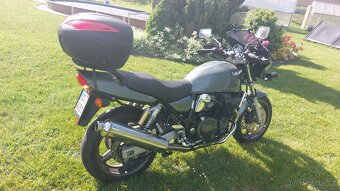 Suzuki GSX 750 Inazuma - 3