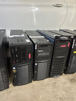 Supermicro Server tower 9 kusů - 3