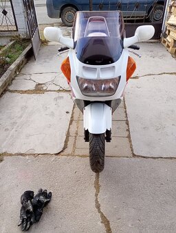 Honda CBR 1000f - 3
