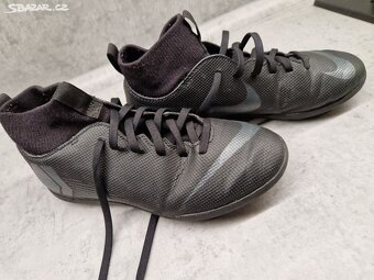 Dětské chlapecké kopačky turfy NIKE vel.35,5 - 3