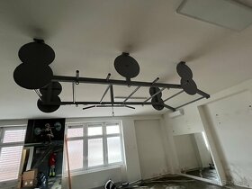 stropní žebřik na ruckovani s hrazdami na přítahy s terči - 3